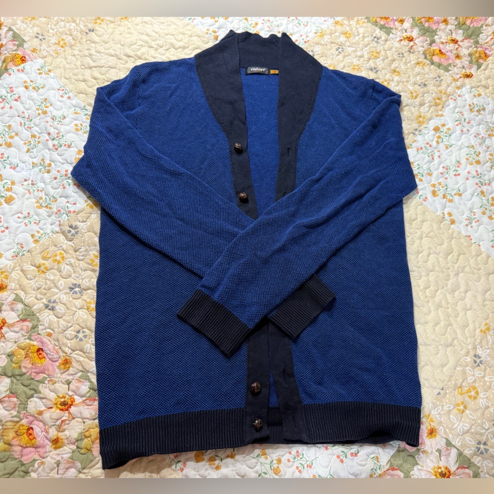 Farah Vintage Blue and Black Knit Sweater